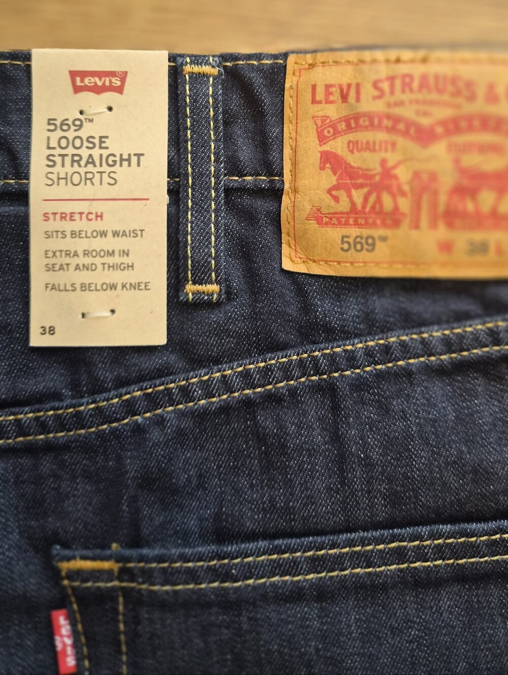 Levi's Indigo Blue Denim Shorts - Picture 3 of 5